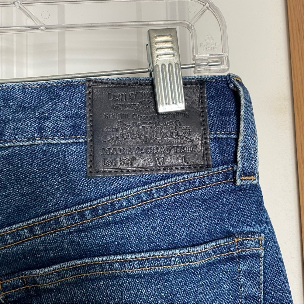 Levi’s Made & Crafted 501 Raw Hem Jeans Size 29x32 - Picture 5 of 12